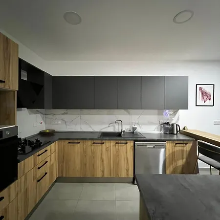 Apartment Eden Garden 2 *